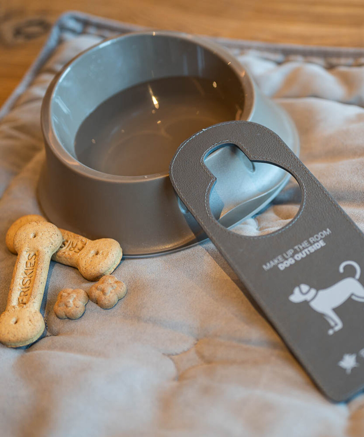 Holidays with dogs Southtyrol Hotel Feldmessner B&B Raischach